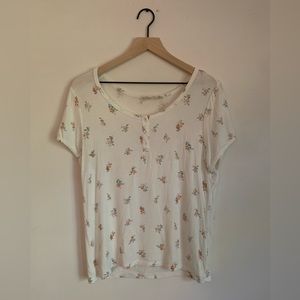 Pink Republic White Floral Tee